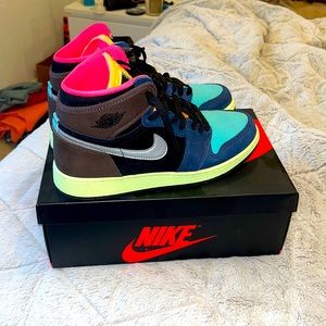 Jordan 1 Retro High “Tokyo Biohack” only worn once!!!
